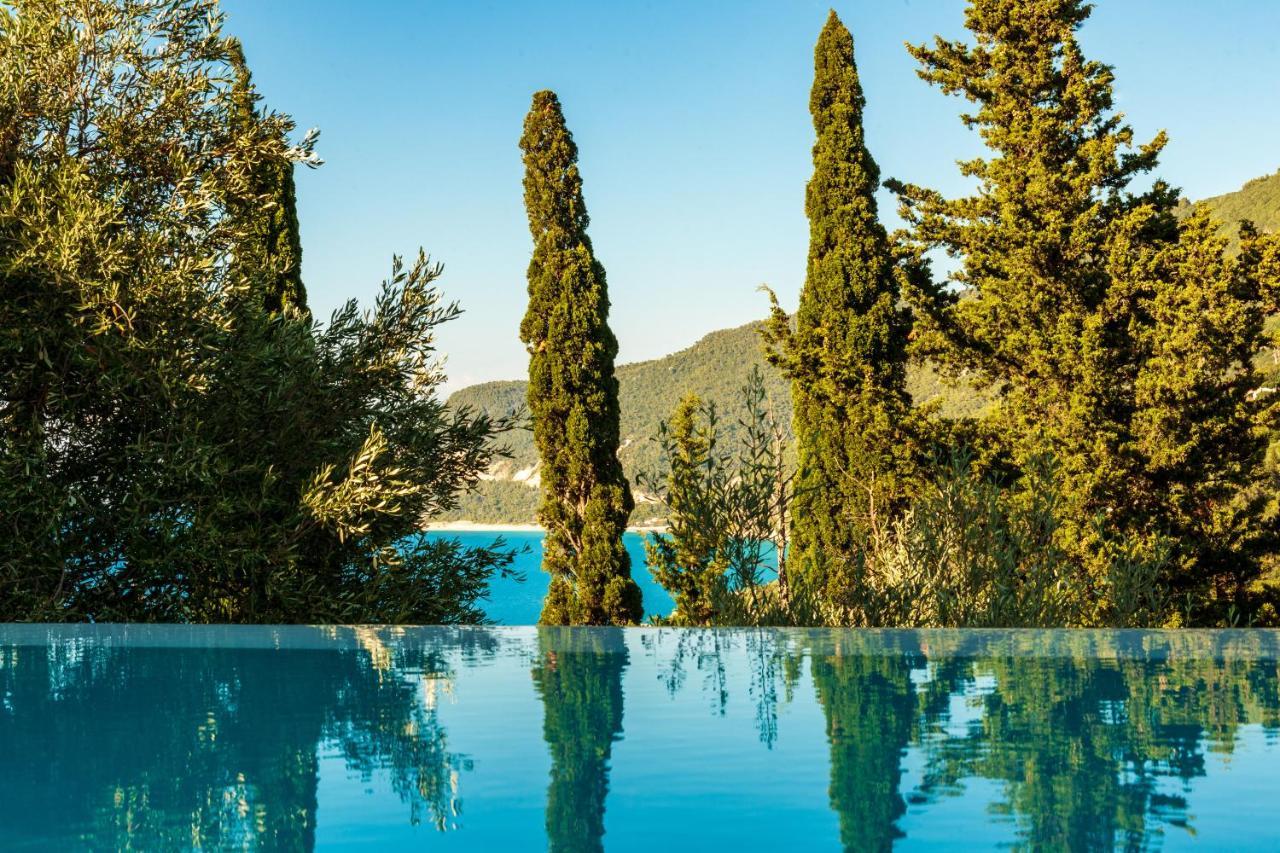 Mylos Mountain Villas- Villa Giorgio Áyios Nikítas エクステリア 写真