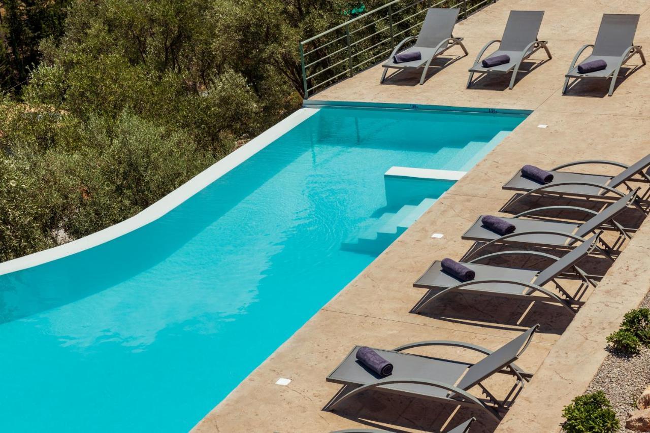 Mylos Mountain Villas- Villa Giorgio Áyios Nikítas エクステリア 写真