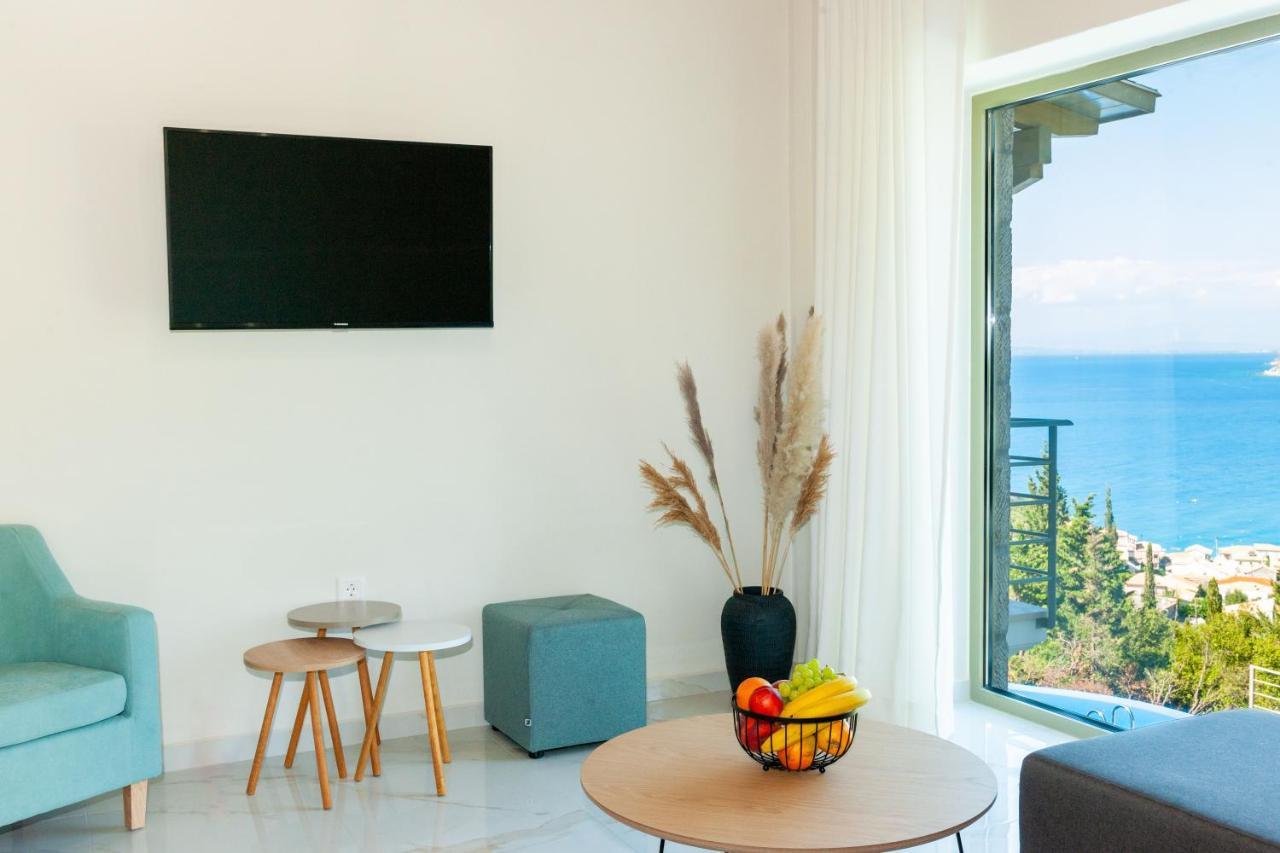 Mylos Mountain Villas- Villa Giorgio Áyios Nikítas エクステリア 写真