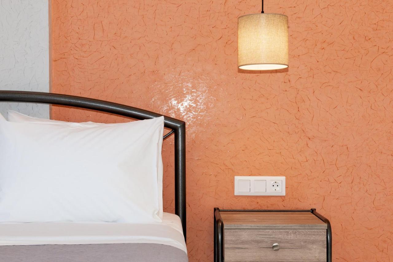 Mylos Mountain Villas- Villa Giorgio Áyios Nikítas エクステリア 写真