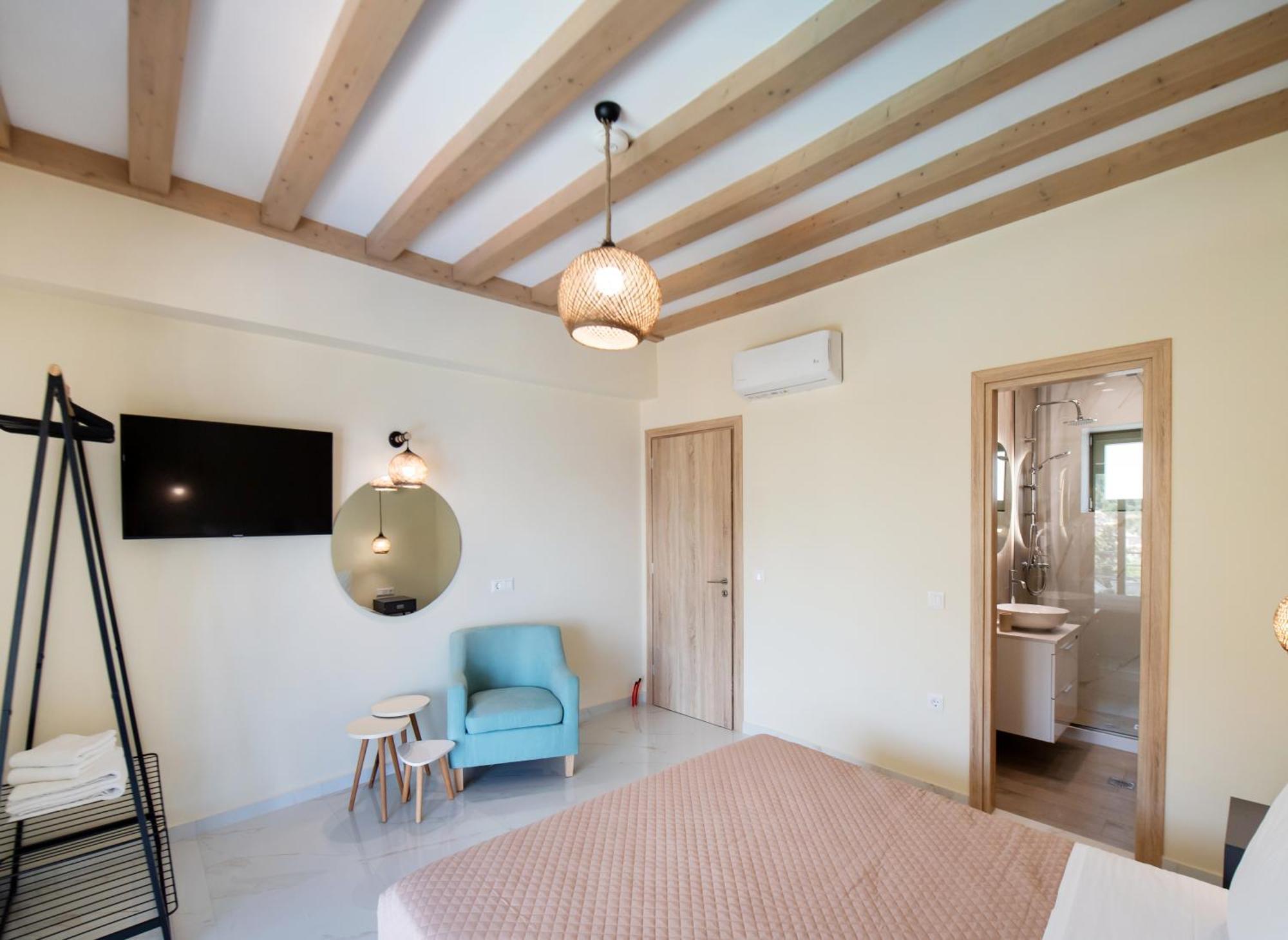 Mylos Mountain Villas- Villa Giorgio Áyios Nikítas エクステリア 写真